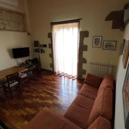 Franziska Lift&ac A Ballarò Casa de hóspedes Palermo